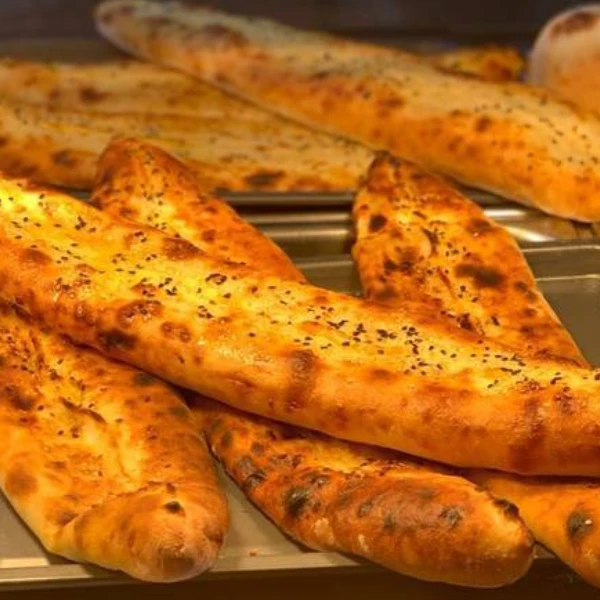 Chicken and Cheese Pide